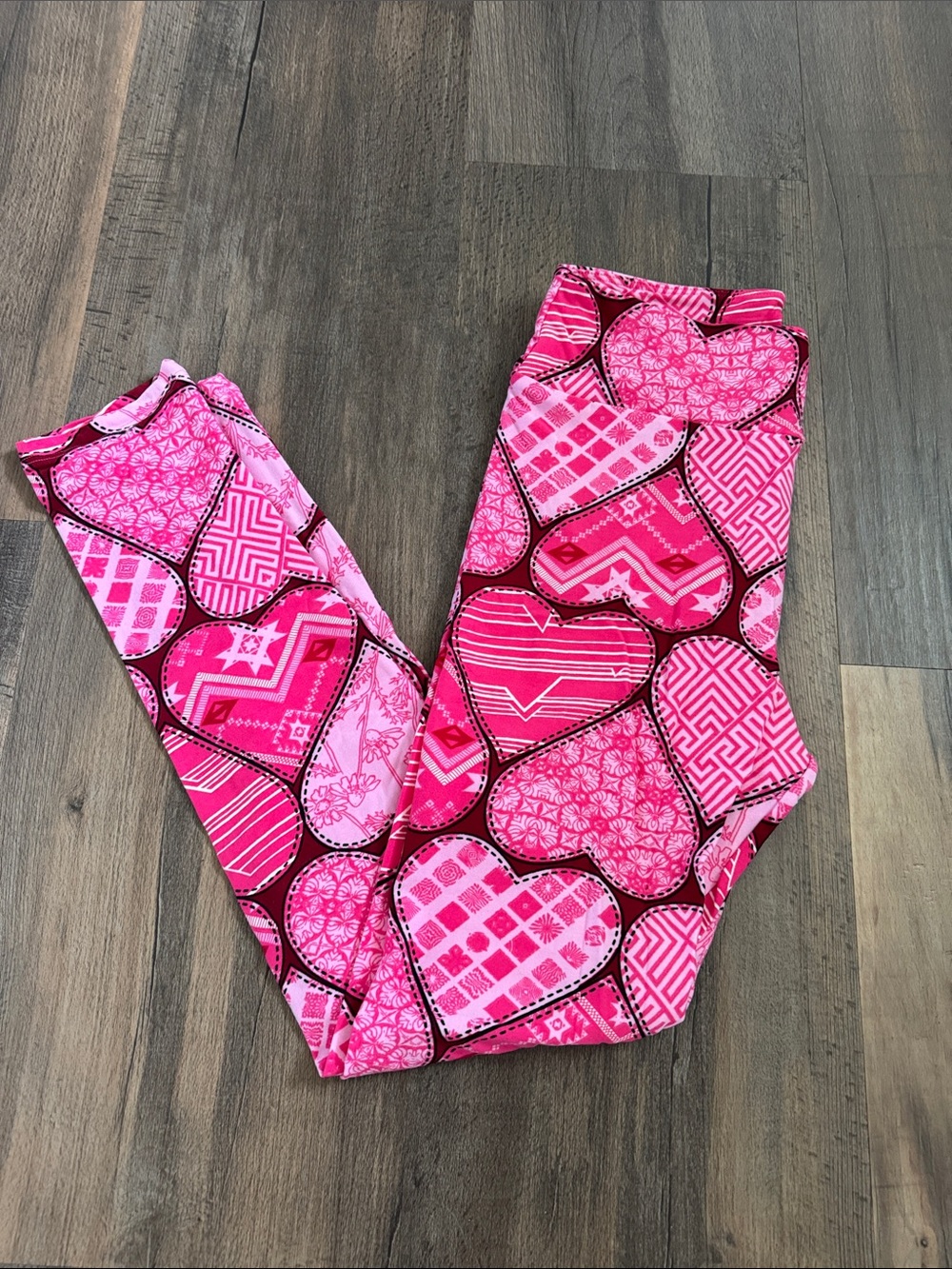 LuLaRoe Pink Heart Print Leggings OS